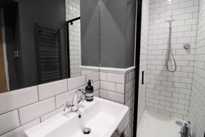 Photo 49- click for photo gallery